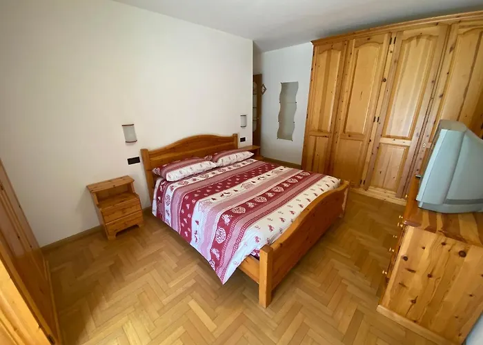 Domus Alpina Апартаменты Бормио