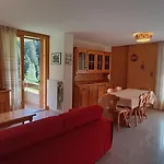 Domus Alpina Апартаменти Борміо