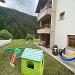 Domus Alpina *